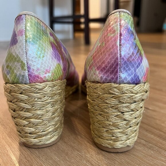 Donald J Pliner Coraa Floral Sandals Size - 11 M - Picture 5 of 9